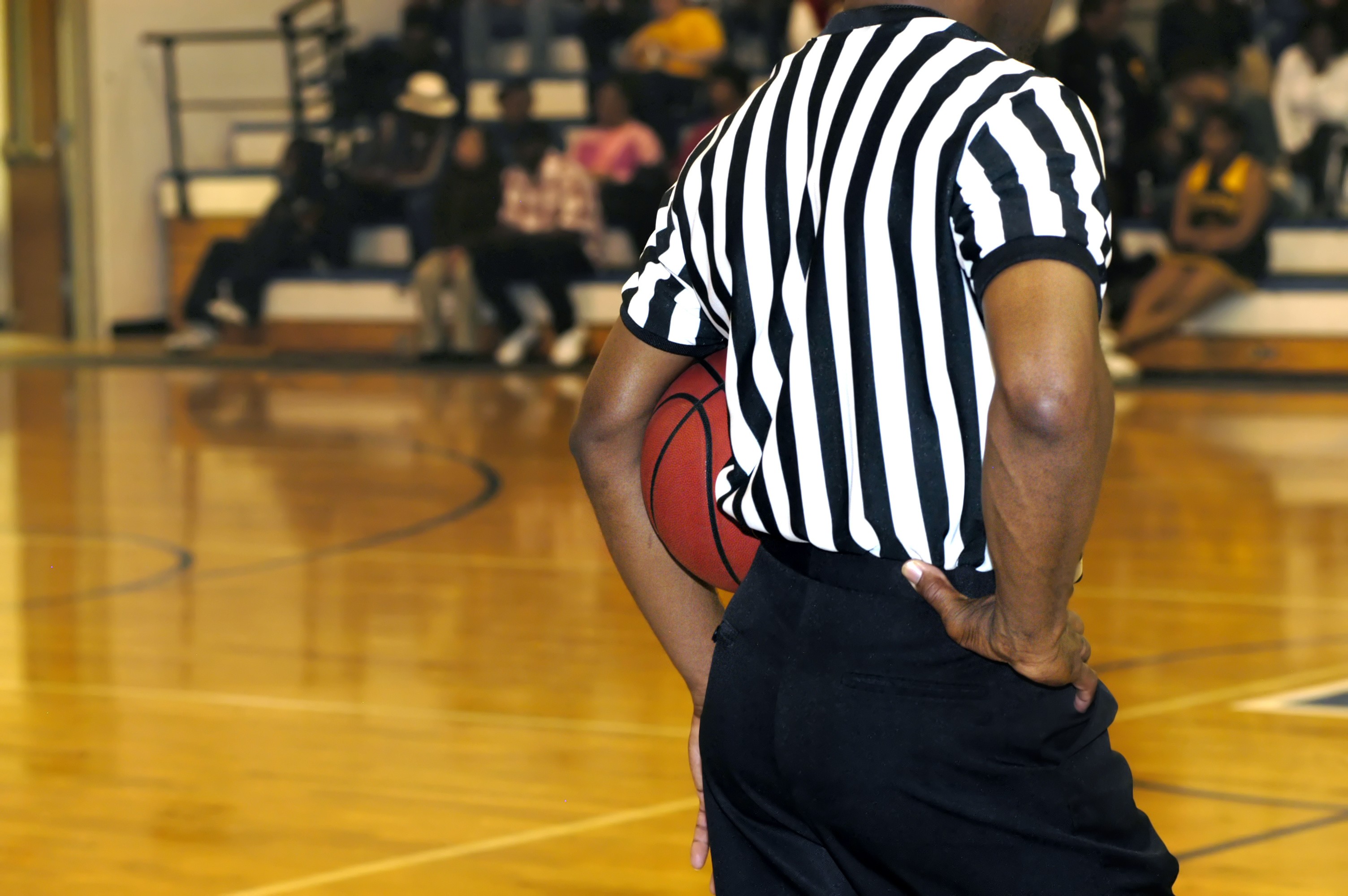 Quelles sont les particularités d’un arbitre de basket-ball ?